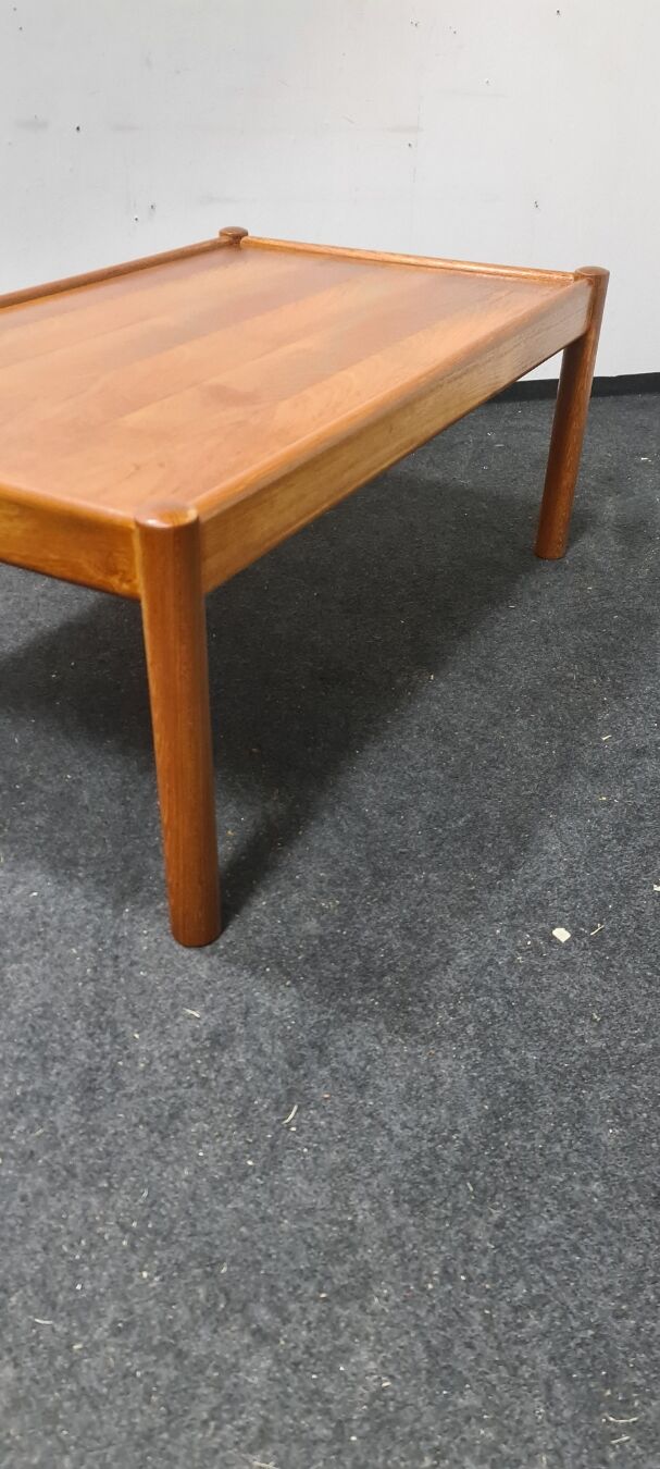 Vintage teaak coffee table