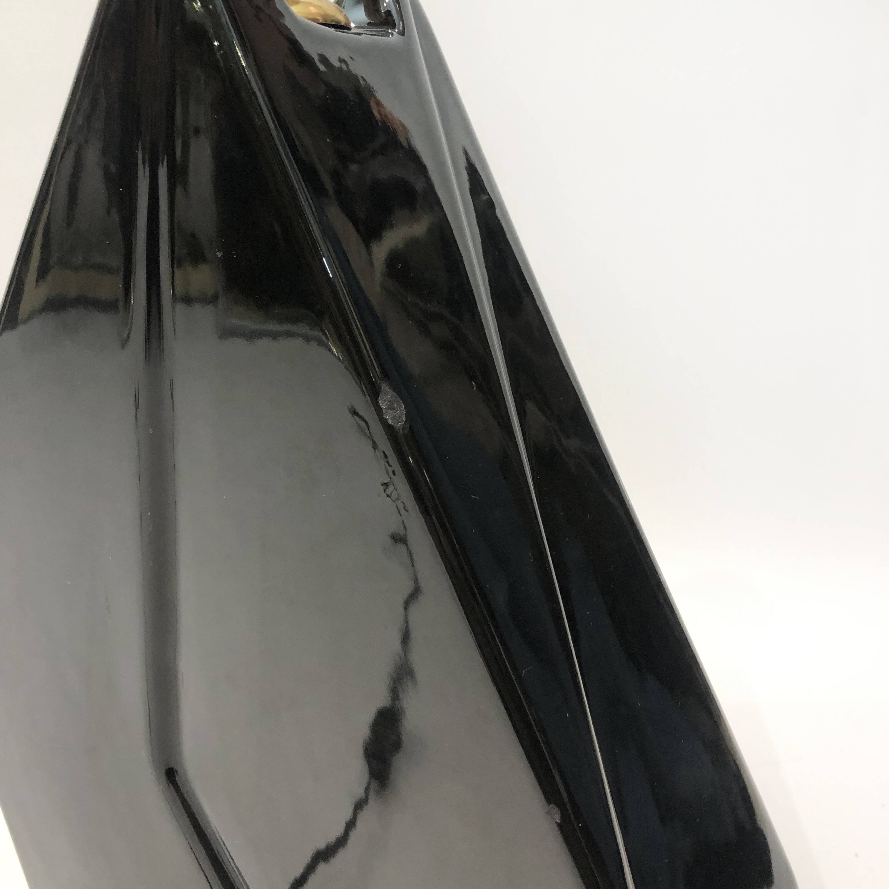 Polygonal black ceramic iridescent lamp 1980s memphis milano light table retro