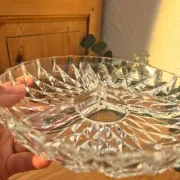 Vintage compartmentalised plate