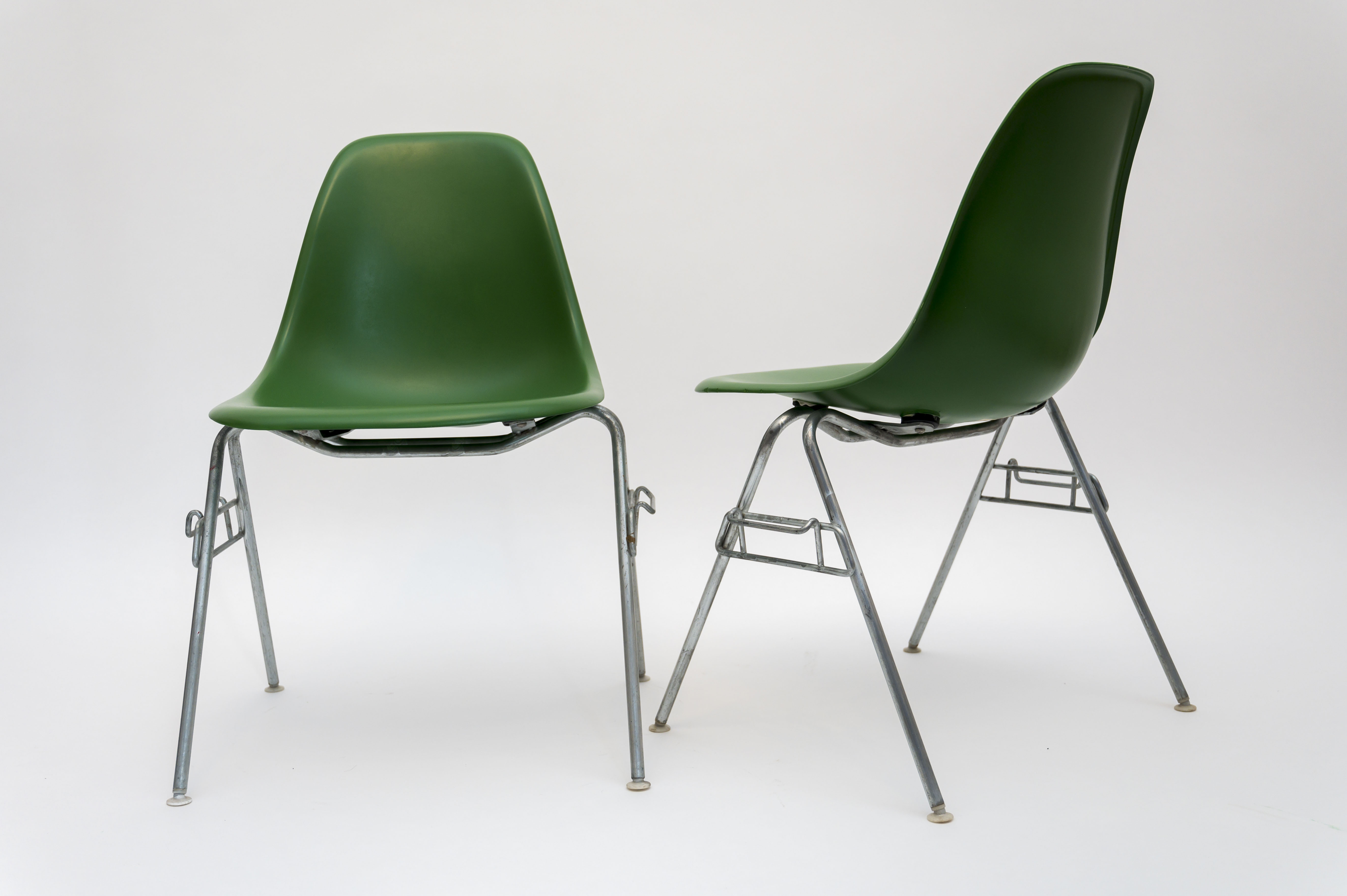 Duo de chaises DSS de Charles et Ray Eames, édition Herman Miller, 1969