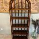 Étagère bibliothèque en rotin vintage