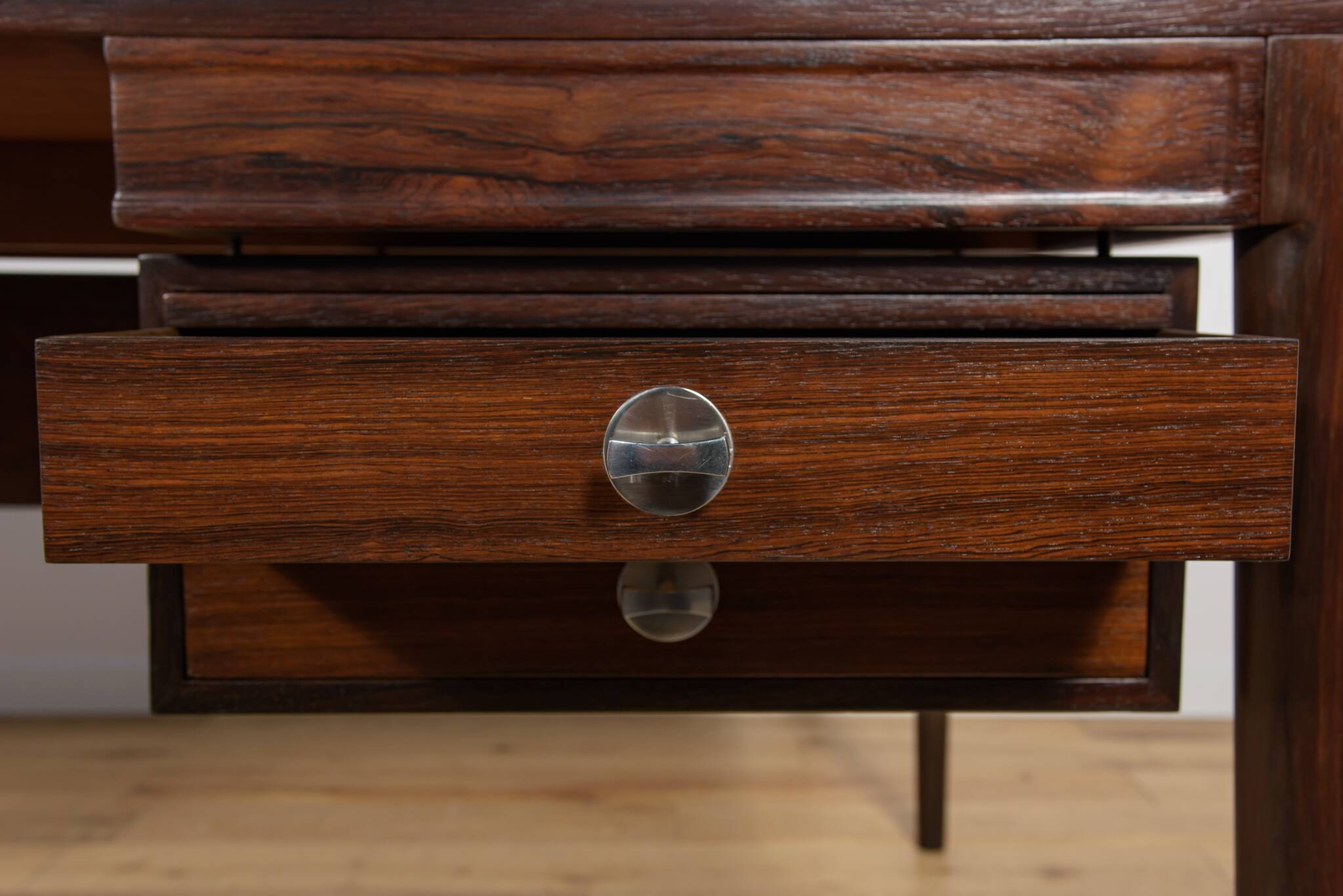 Mid-Century Rosewood Freestanding Desk FD 951 Model Diplomat.