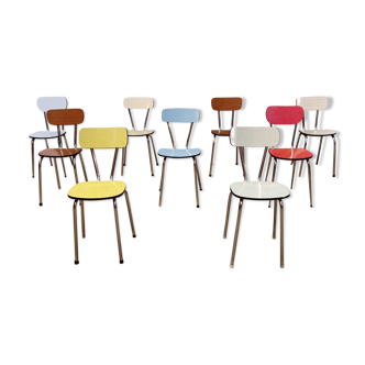 Lot de 9 chaises en formica multicolore