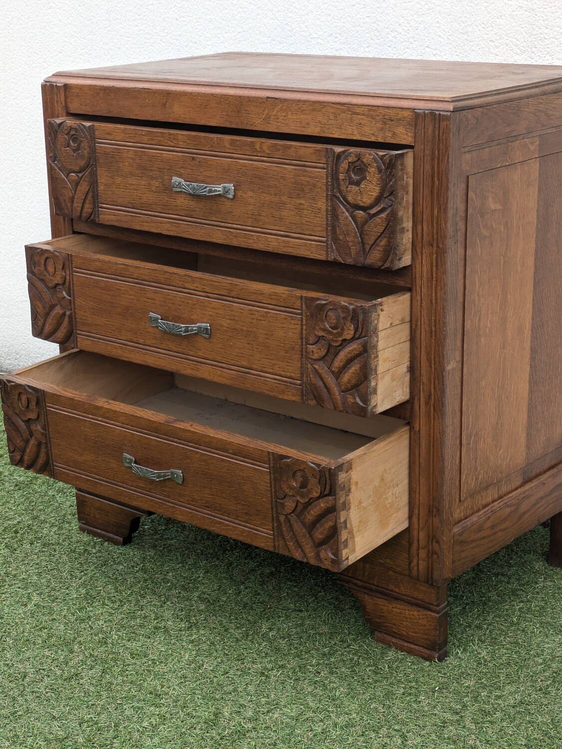 Small Art Deco chest of drawers, vintage 1930