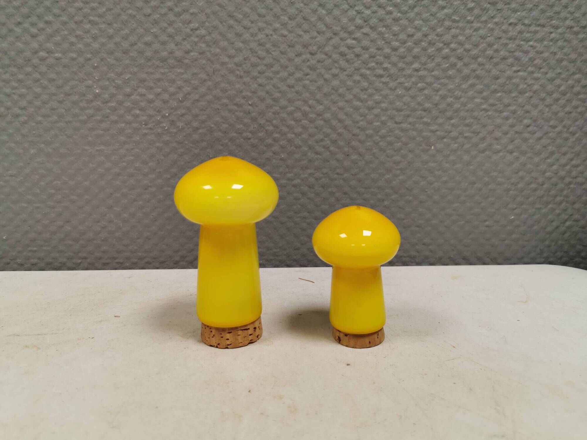 Two Holmegaard ‘Palet’ salt and pepper shakers. Michael Bang, yellow 1960s