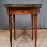 Marble round table