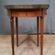 Table ronde dessus marbre