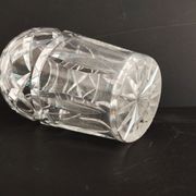 Ensemble de trois vases en cristal et en verre