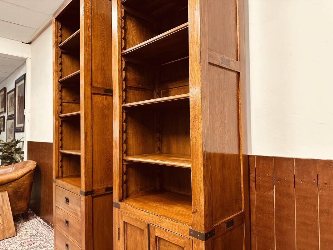 Classic English Eichholtz Bookcase