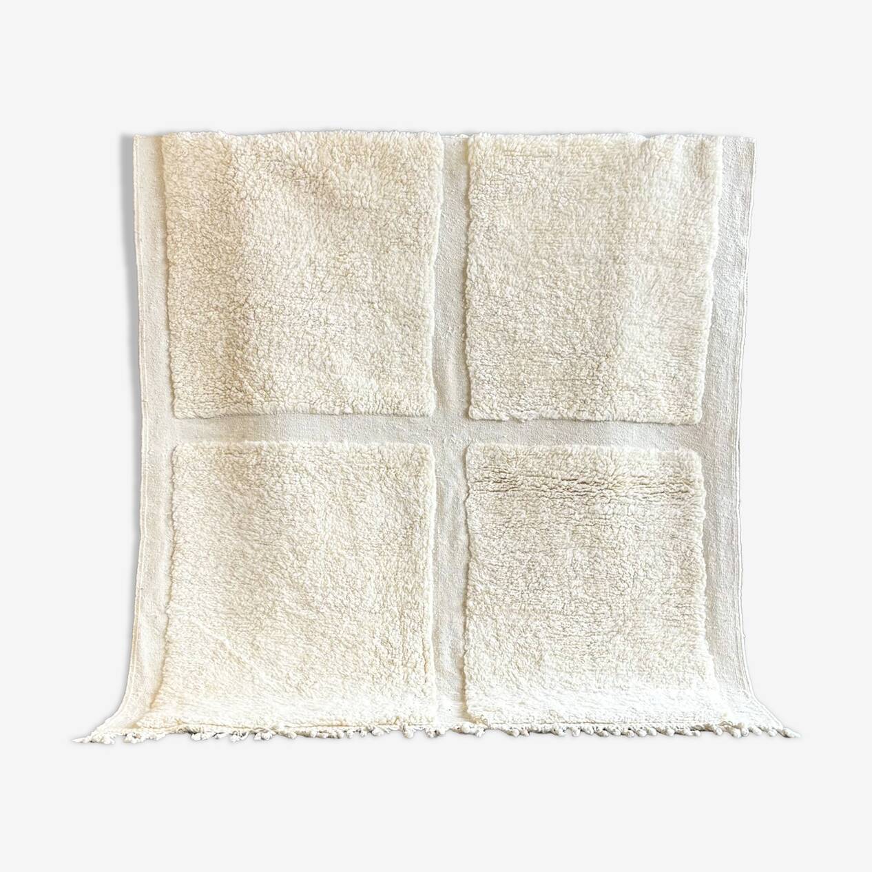 Tapis lain blanc taille 200cmx200cm 6.5ftx6.5ft (moroccan handmade)
