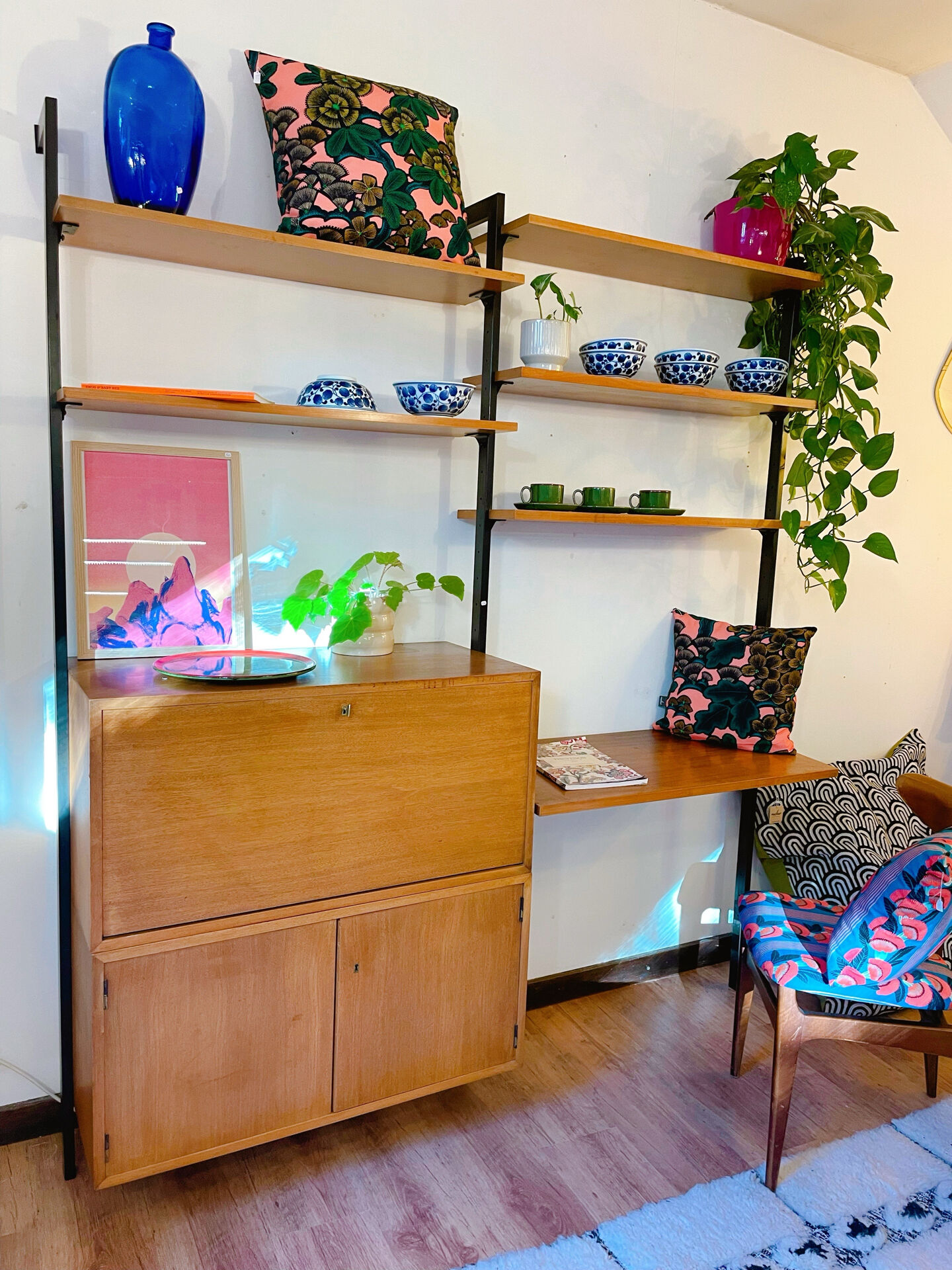 Wall unit wall library + desk Van den Berghe-Pauvers