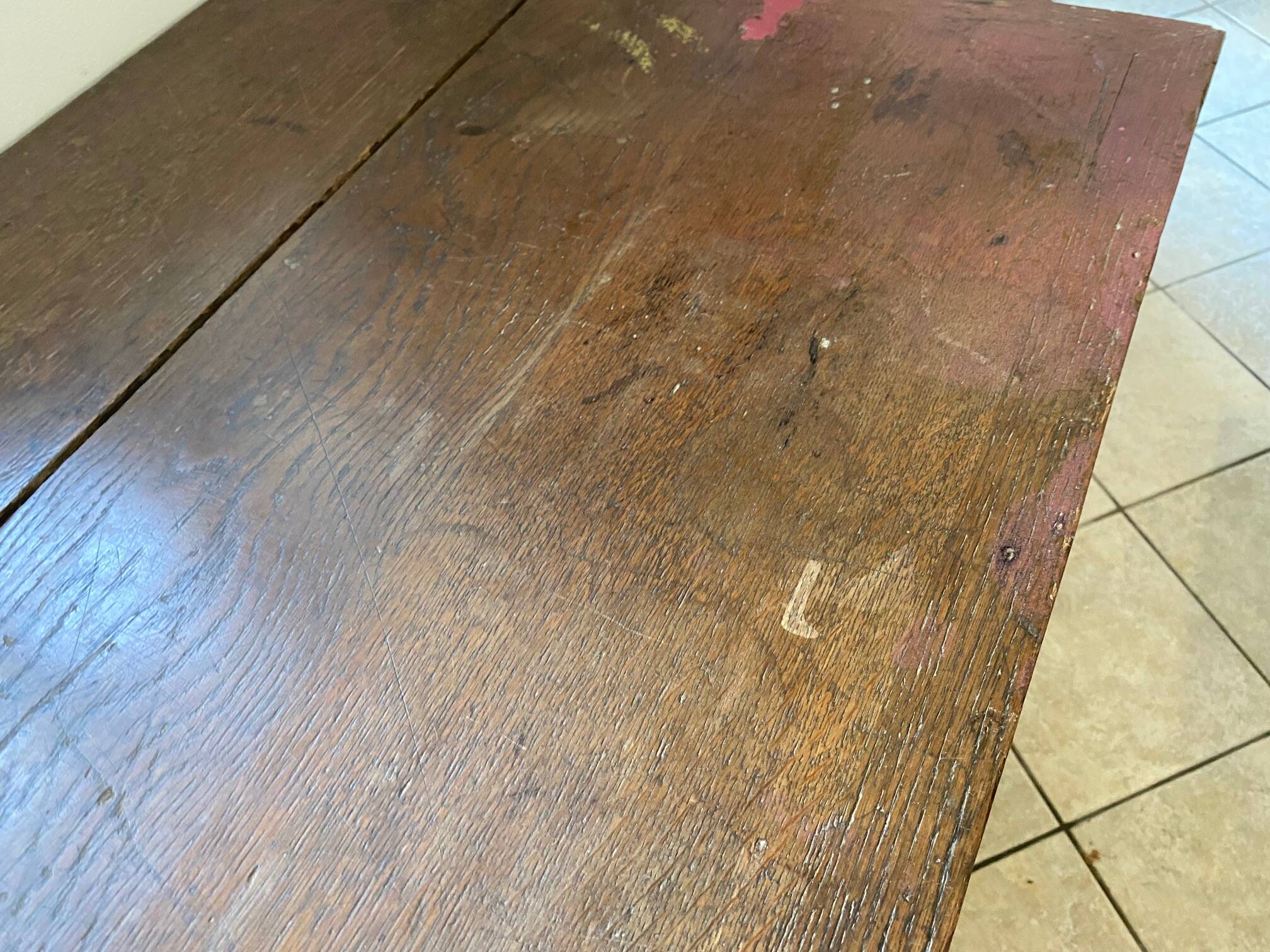 Old and authentic workshop counter with 3 large oak drawers.