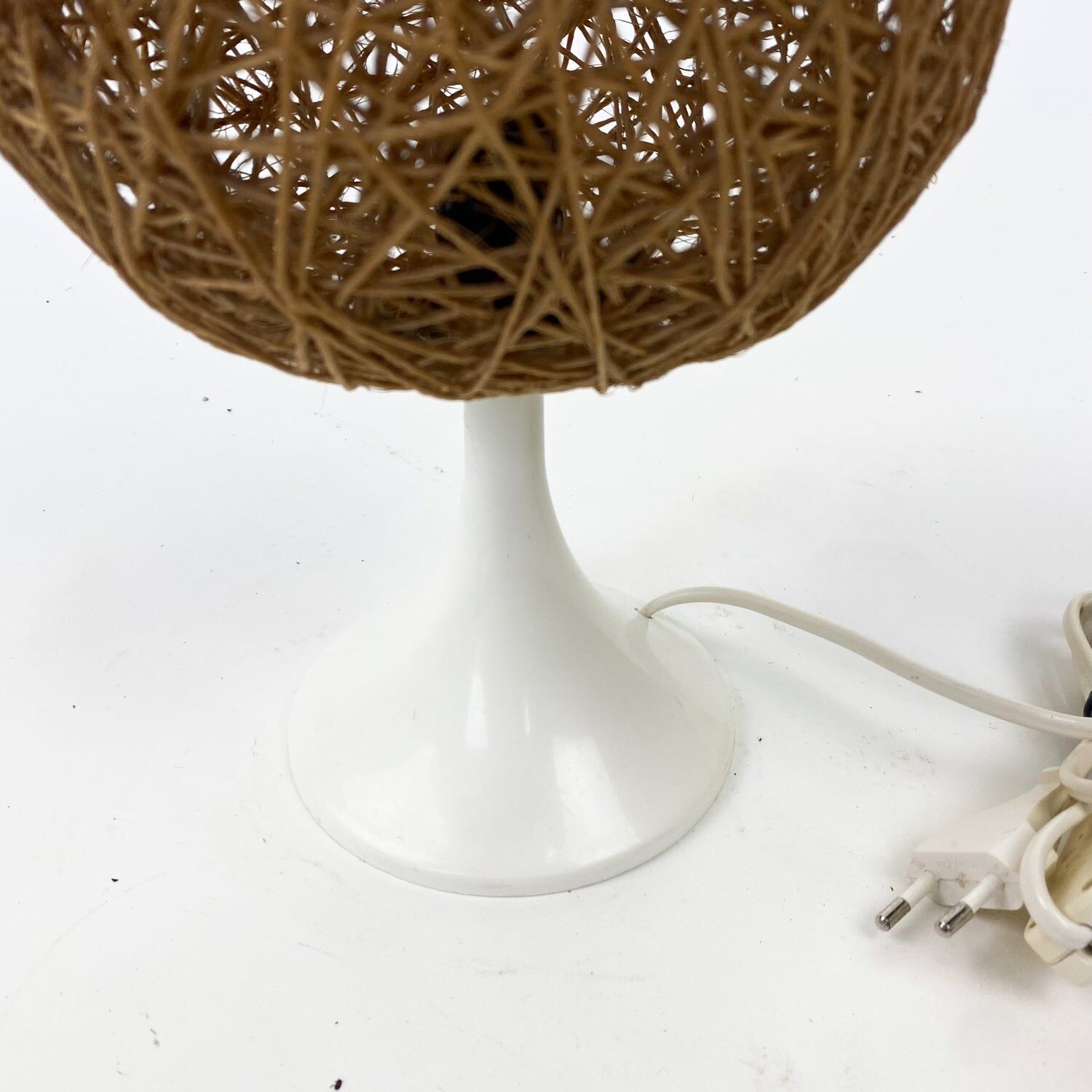 Space-age table lamp with bamboo sphere