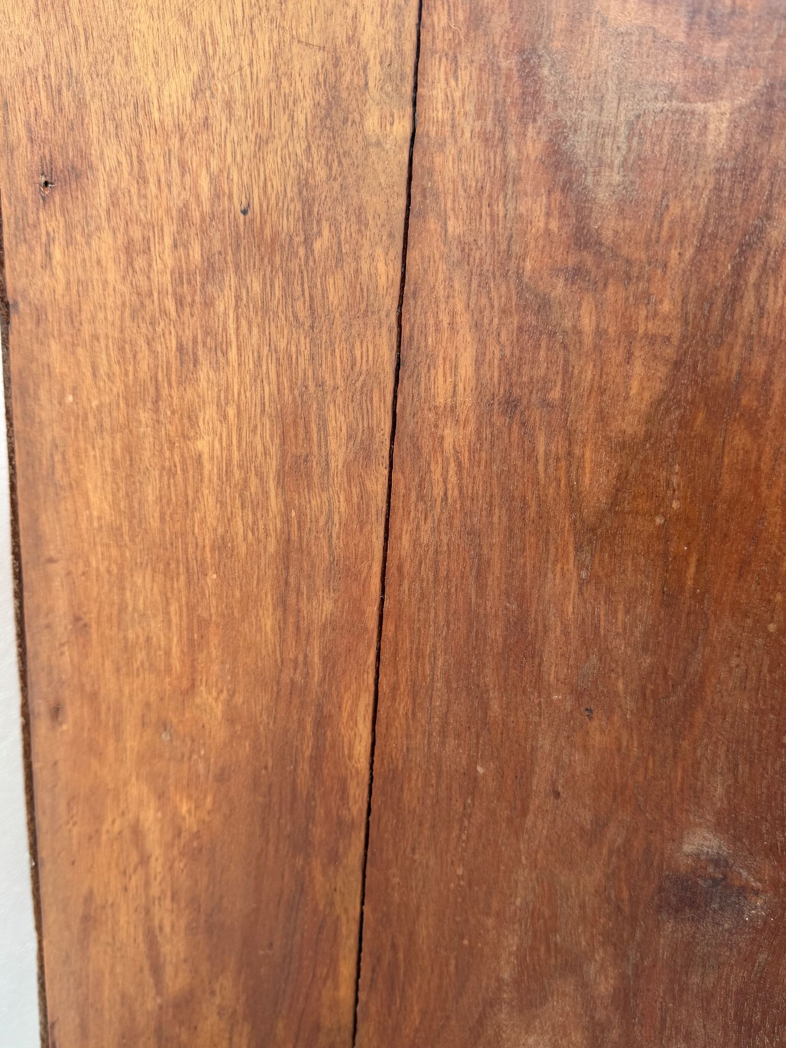 Commode en bois de burl vintage