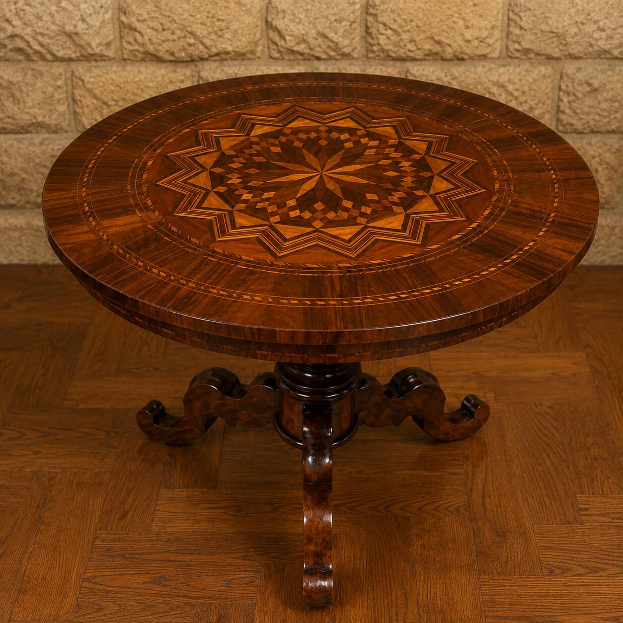 Round "Sorrentino" gueridon inlaid with a rosette design.