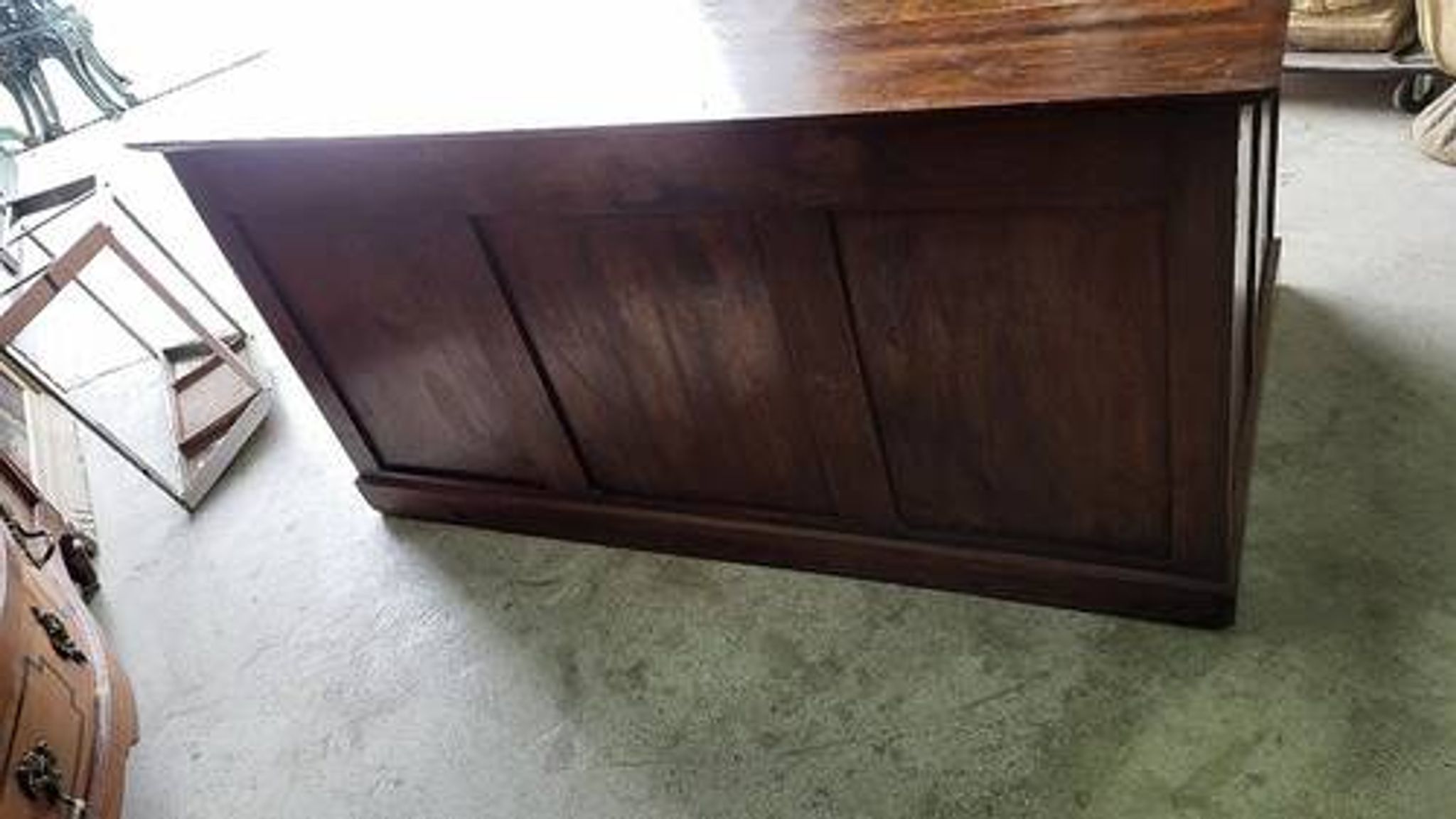 BUREAU A 9 TIROIRS EN NOYER 1900