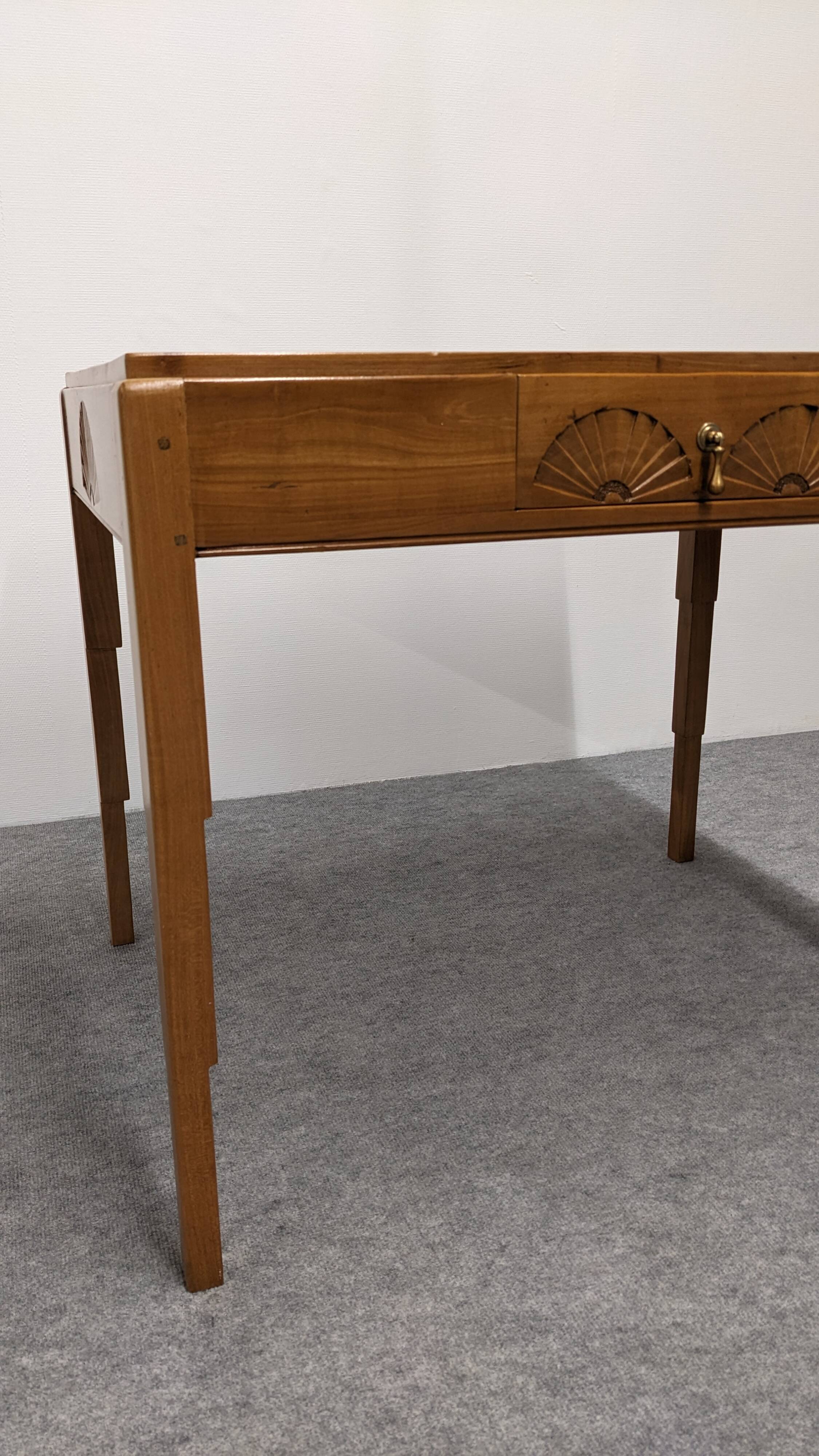 Art Deco side or occasional table, France late 20th century.