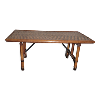 Folding rattan coffee table