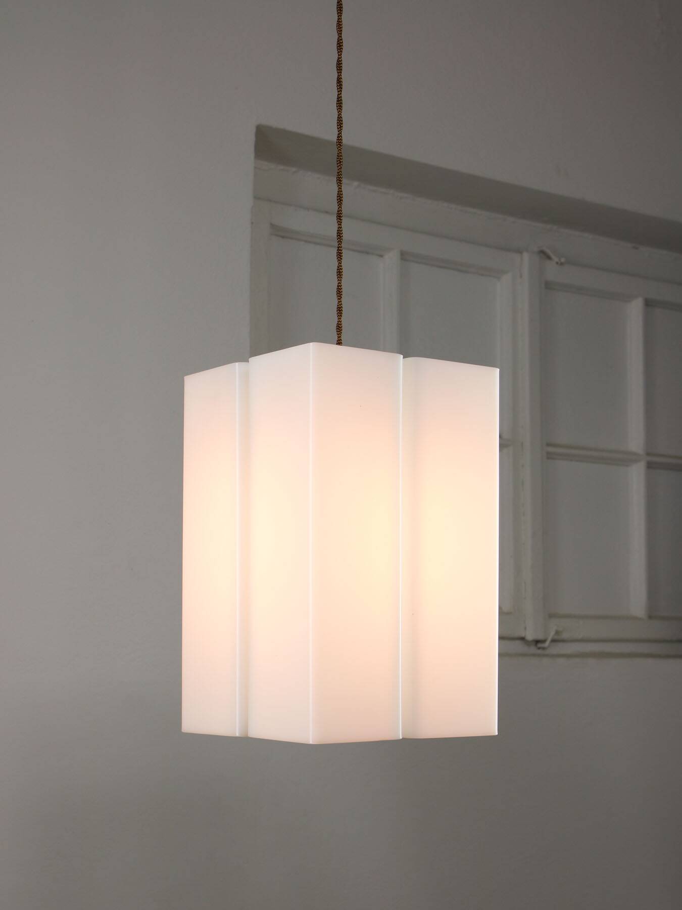 Vintage italian plexiglass tower pendant lamp