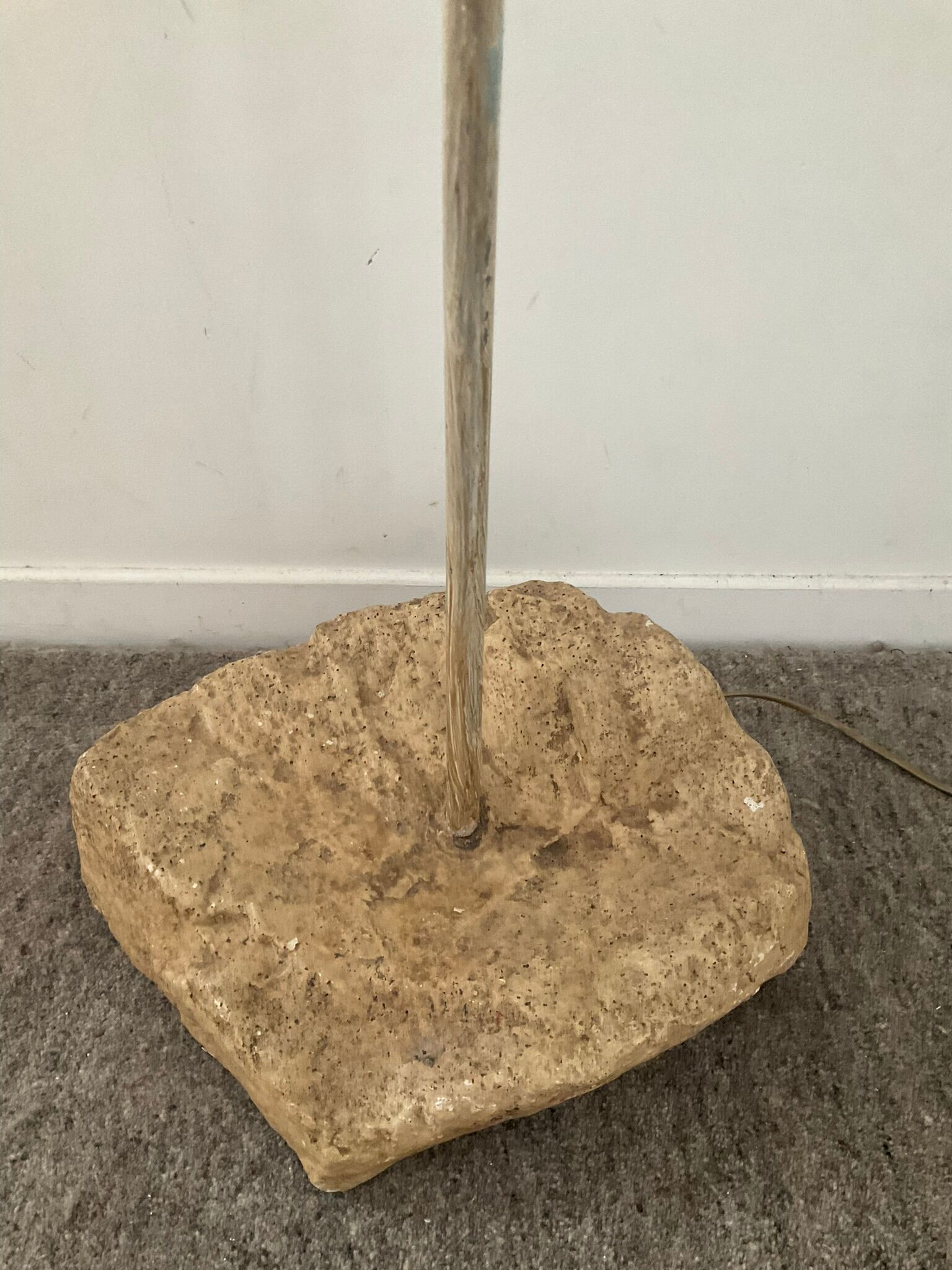 Floor lamp Shell "Ariell" by IIhan Koman 80s