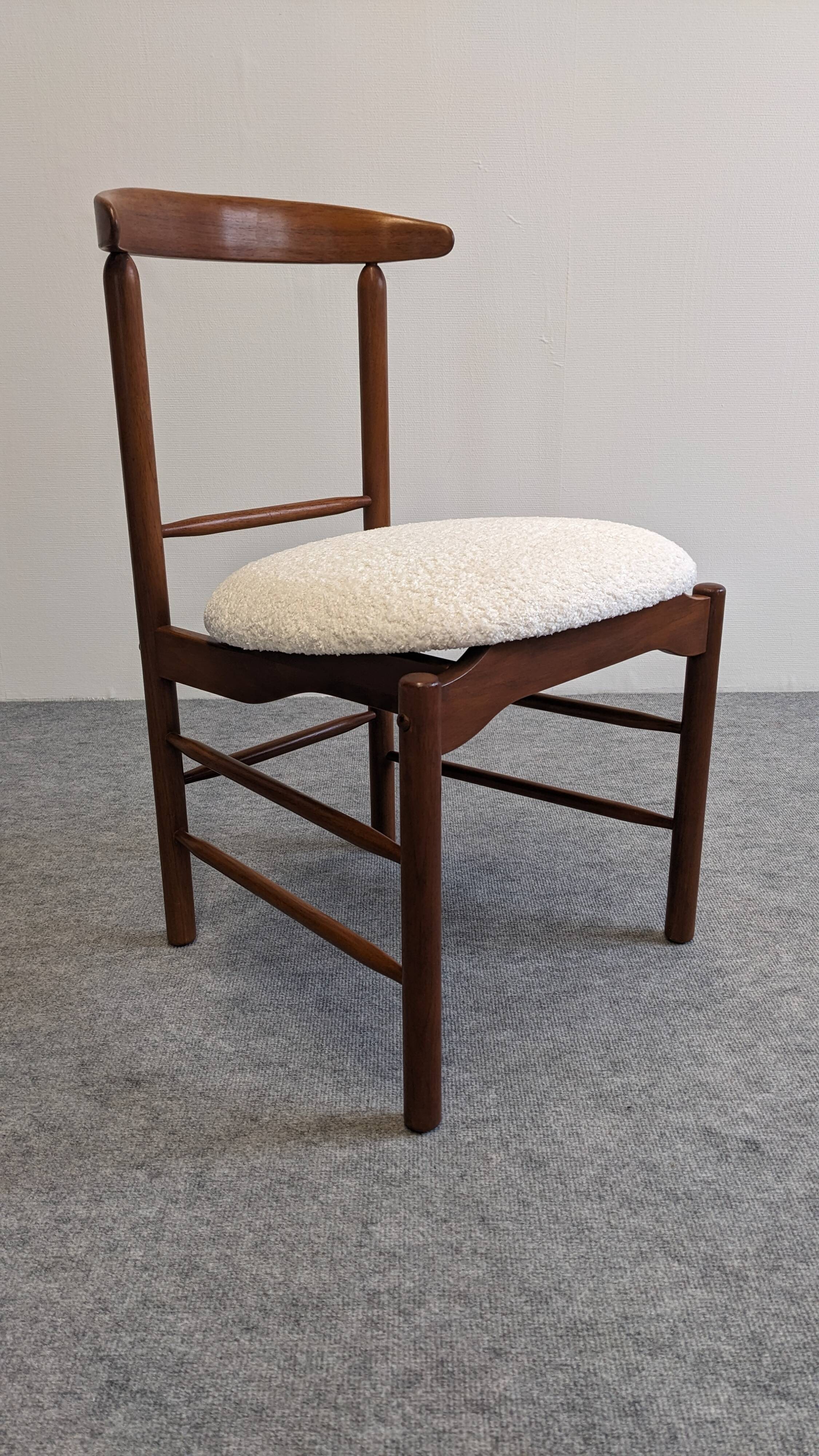 Set of 4 modernist chairs by Greta Magnusson Grossman, USA circa 1950.