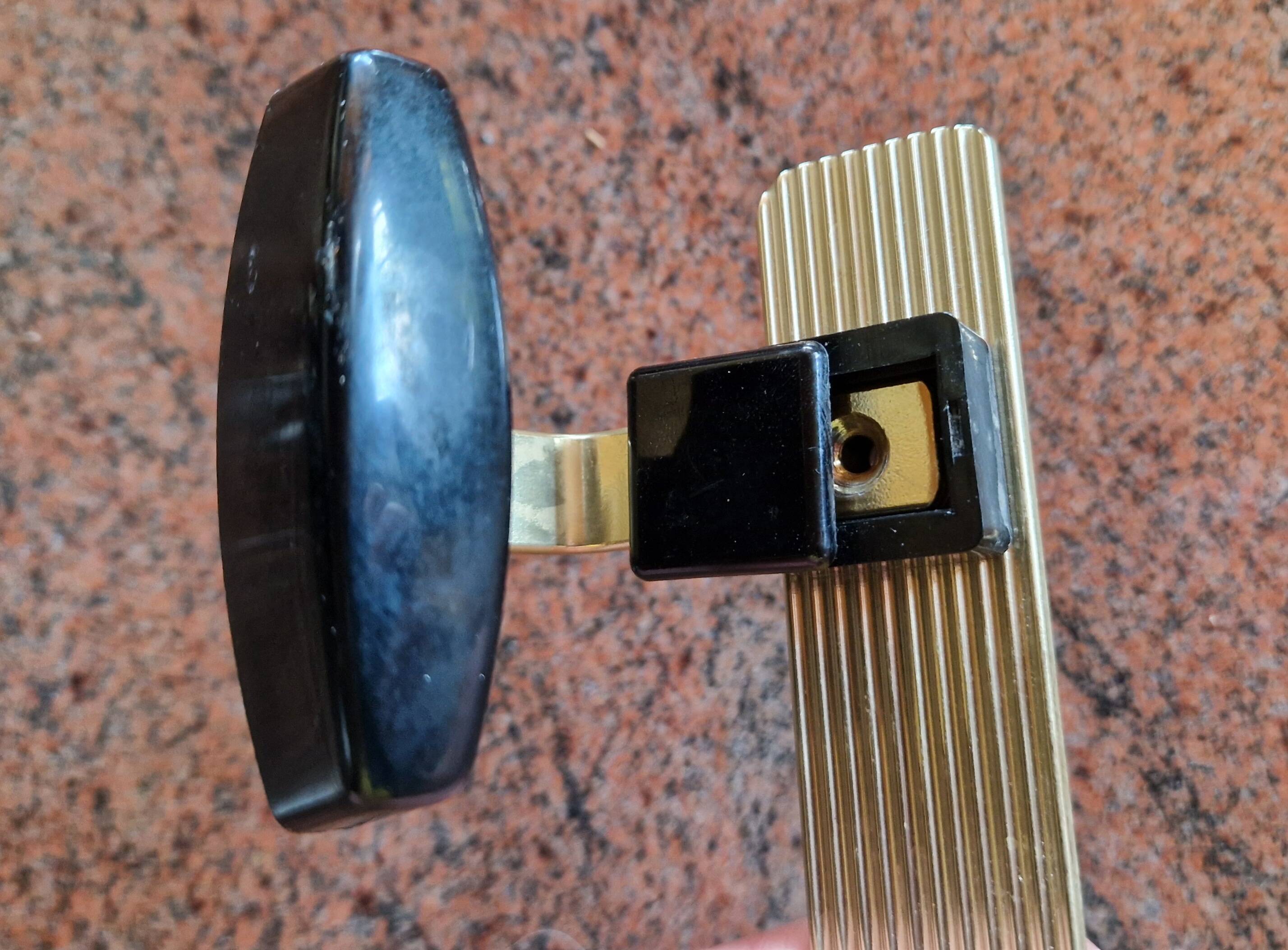 Golden coat rack with 3 hooks Evenlux 1970