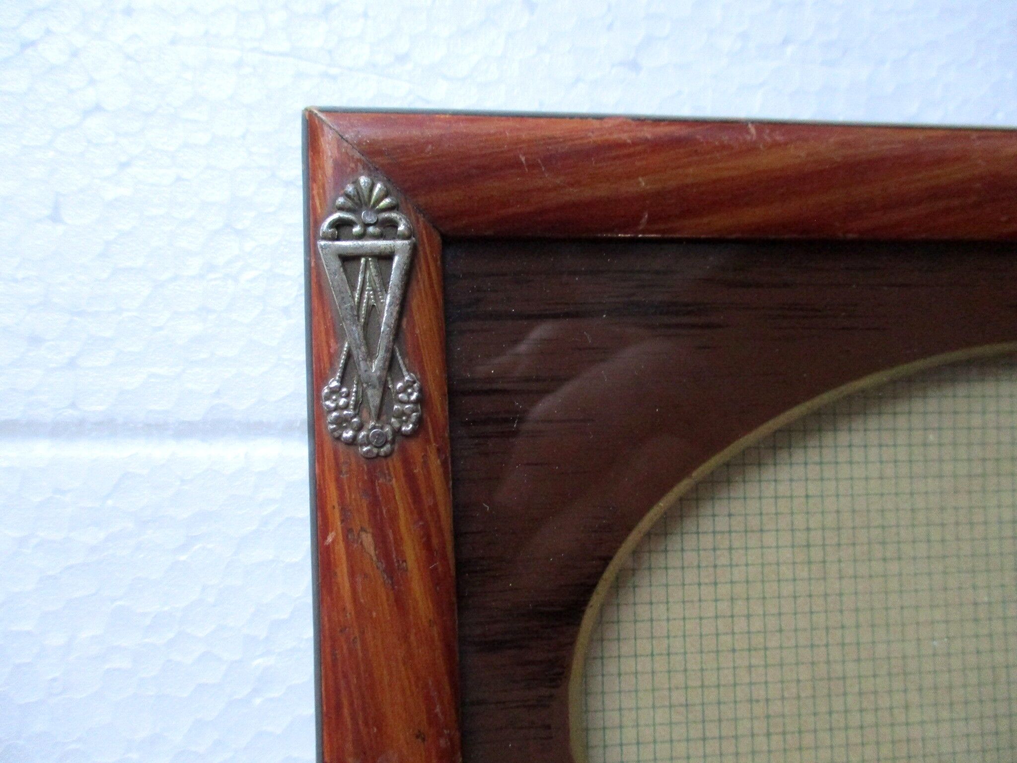 Photo frame 1920 to hang