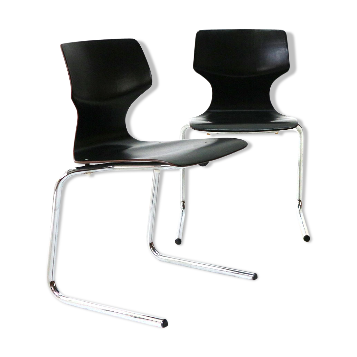 Pair of '70s Cantilever Pagholz Chairs