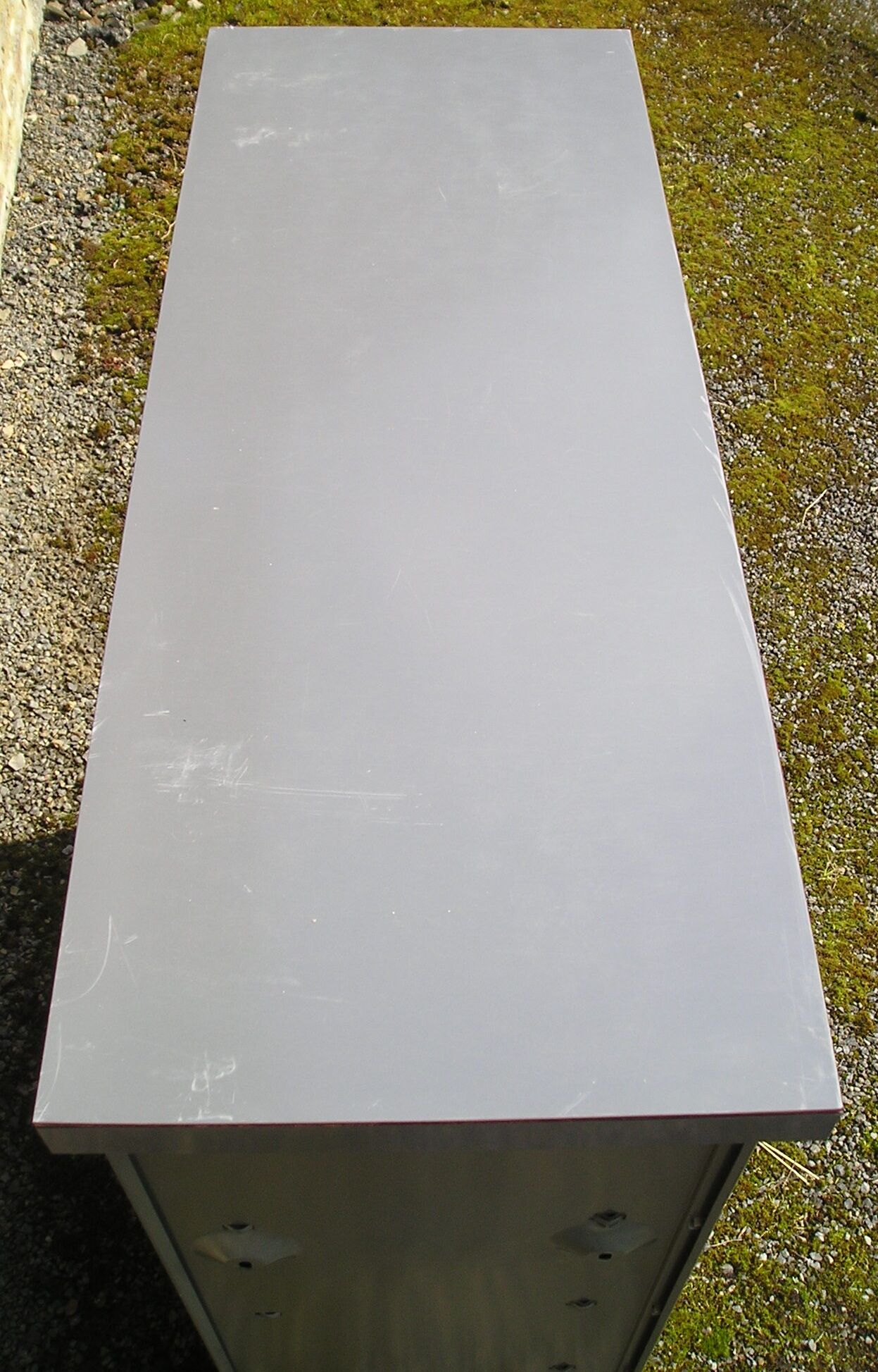 Cabinet with 10 drawers flaps with label holder and roneo buttons