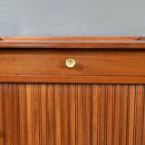 Small Mahogany Living Room Table, Louis XVI Period – Late 18th Century