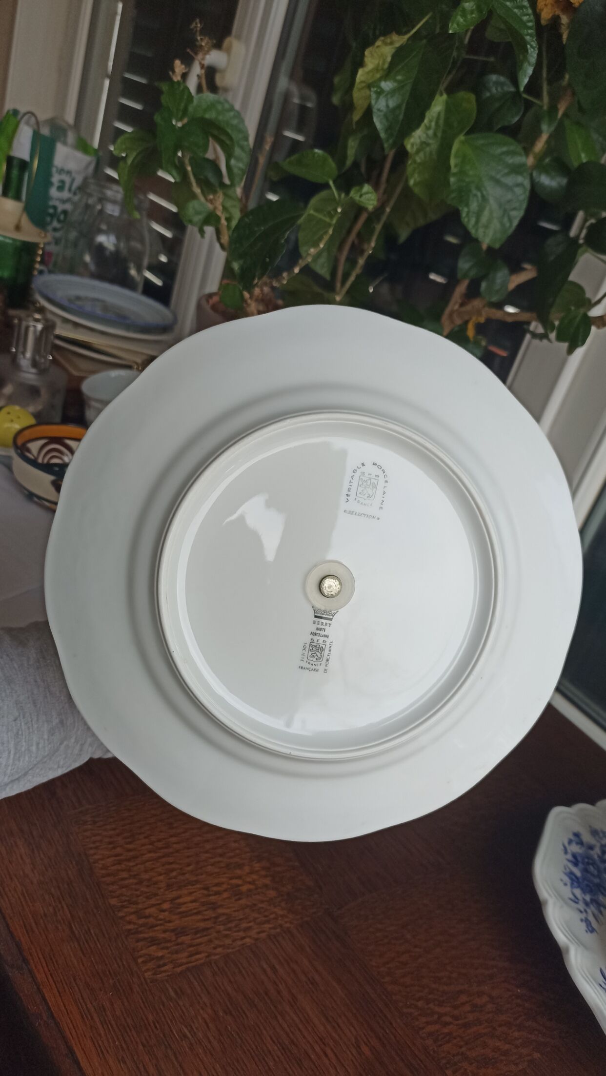 Dumb servant with 3 floors in Berry porcelain by SFP