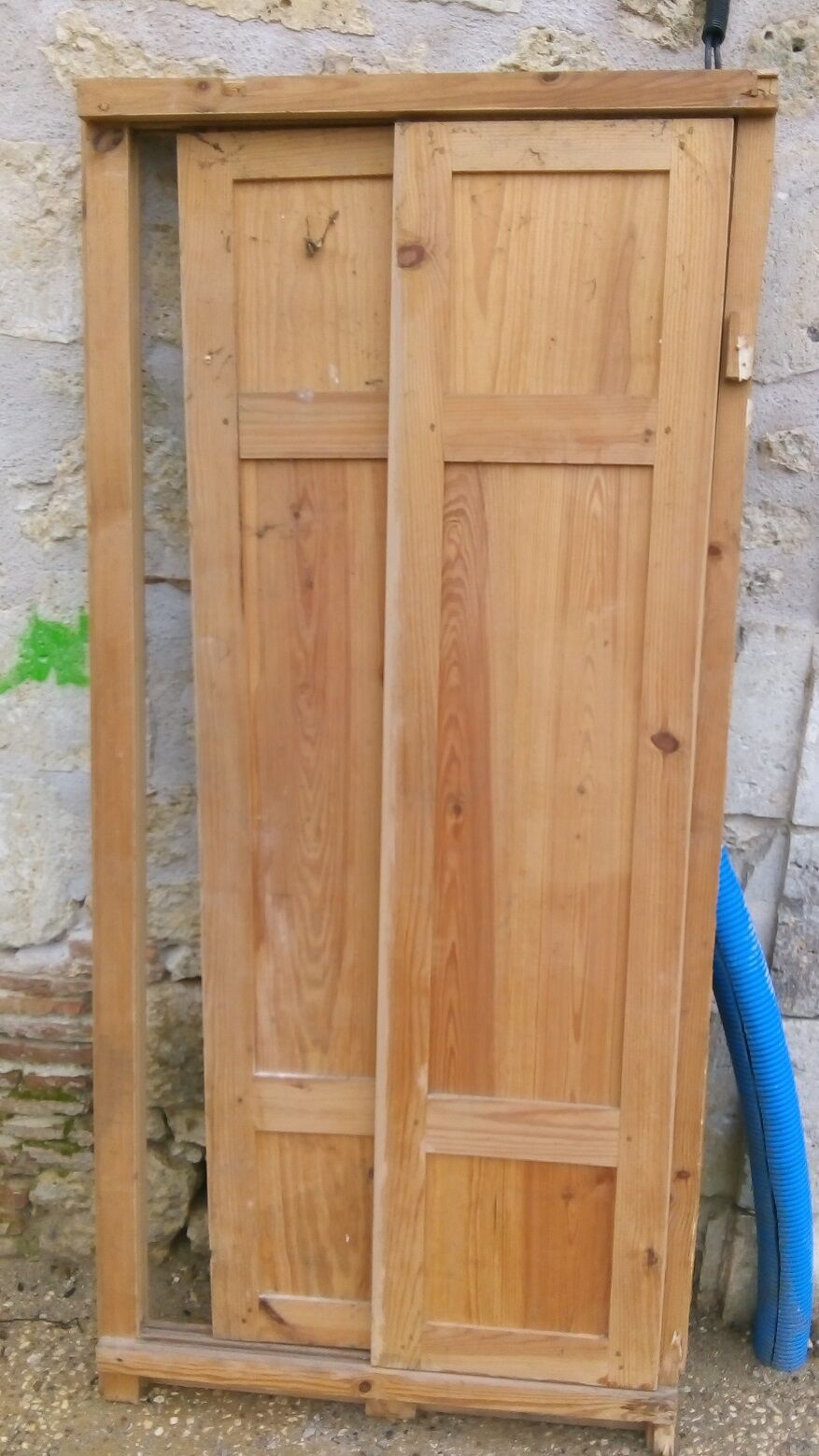 Paire de portes de placard parisien