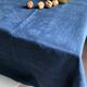 Nappe damassée lin et soie teintée bleu royal