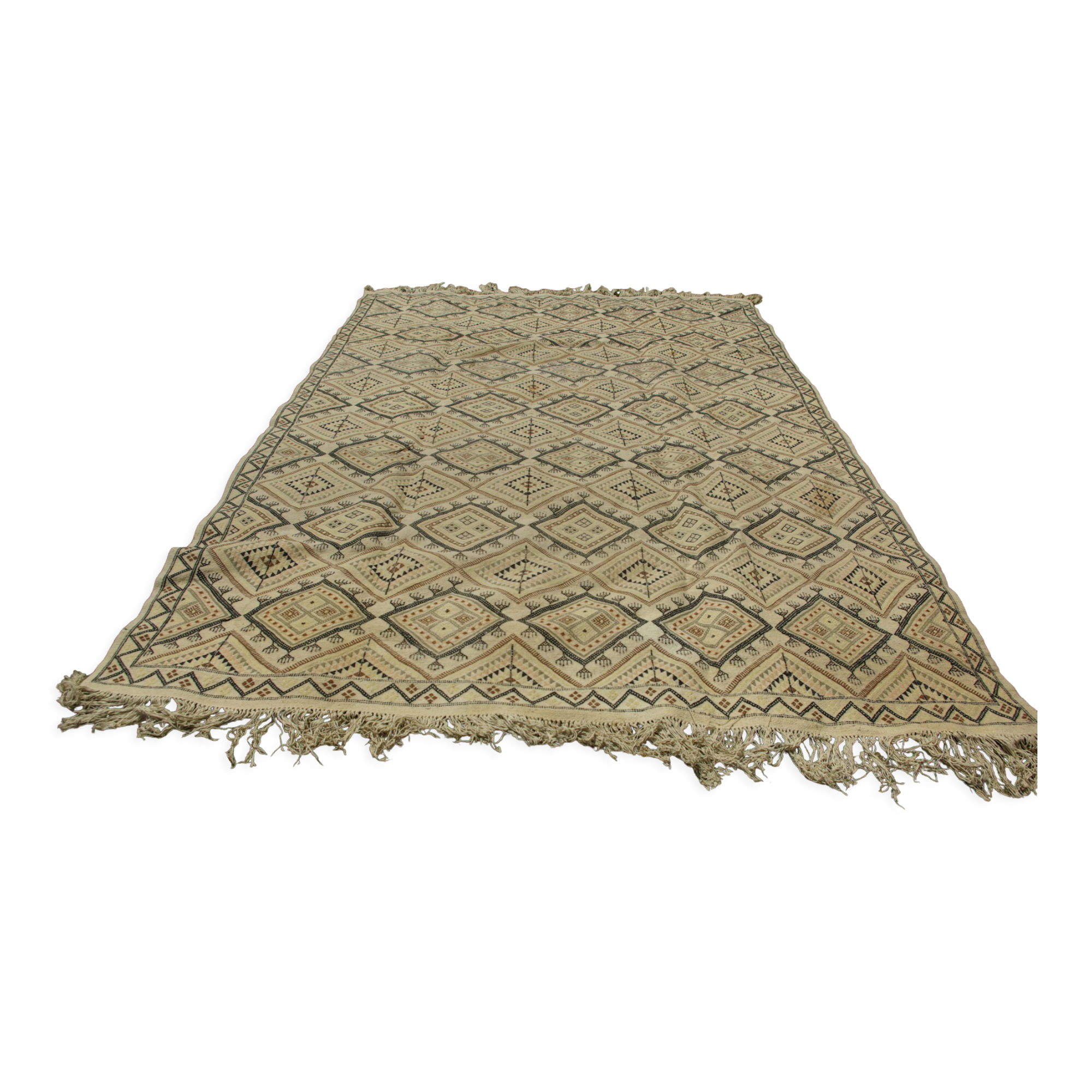 Tunisian carpet 335 cm x 225 cm