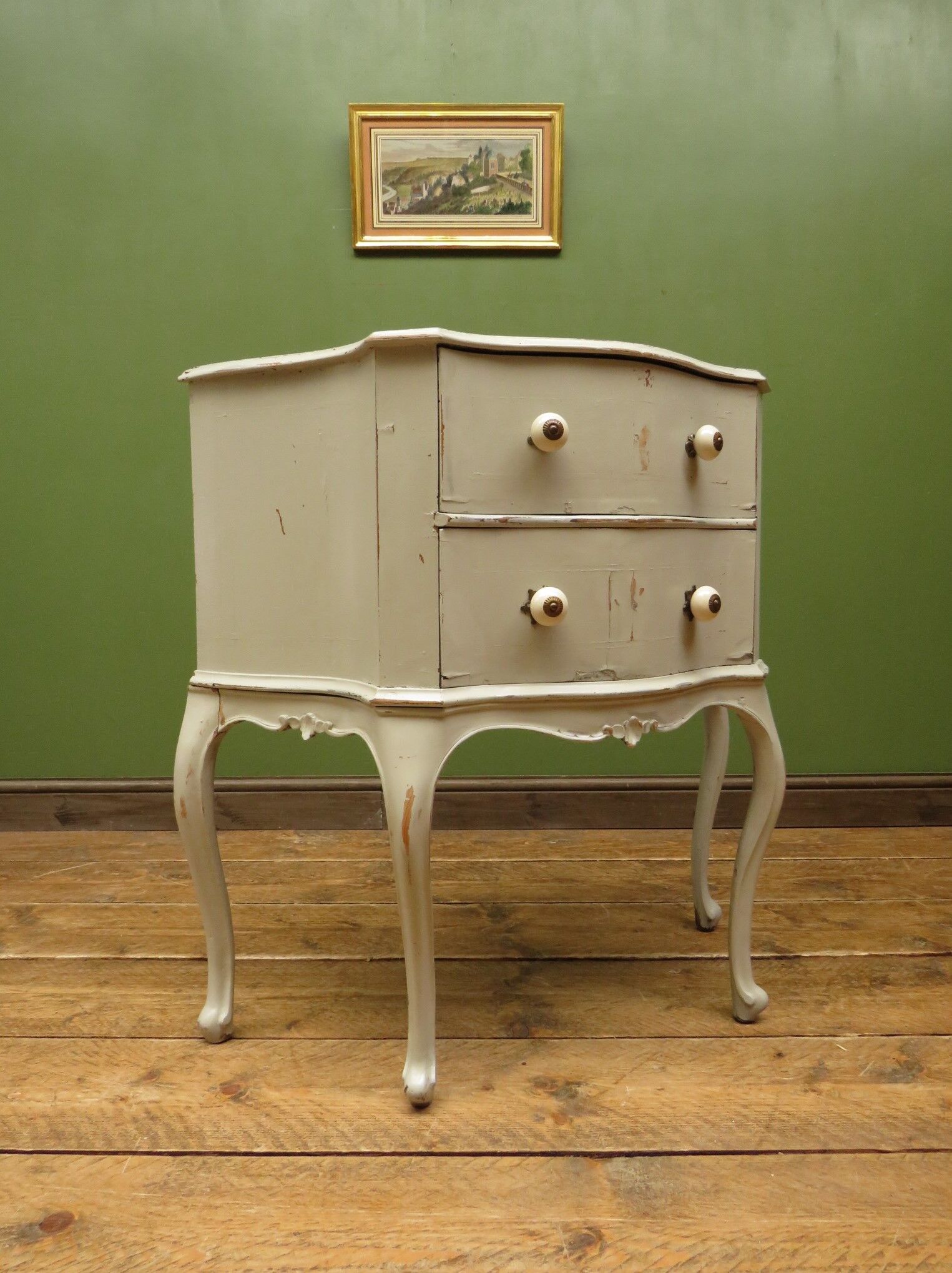 French serpentine chest of drawers