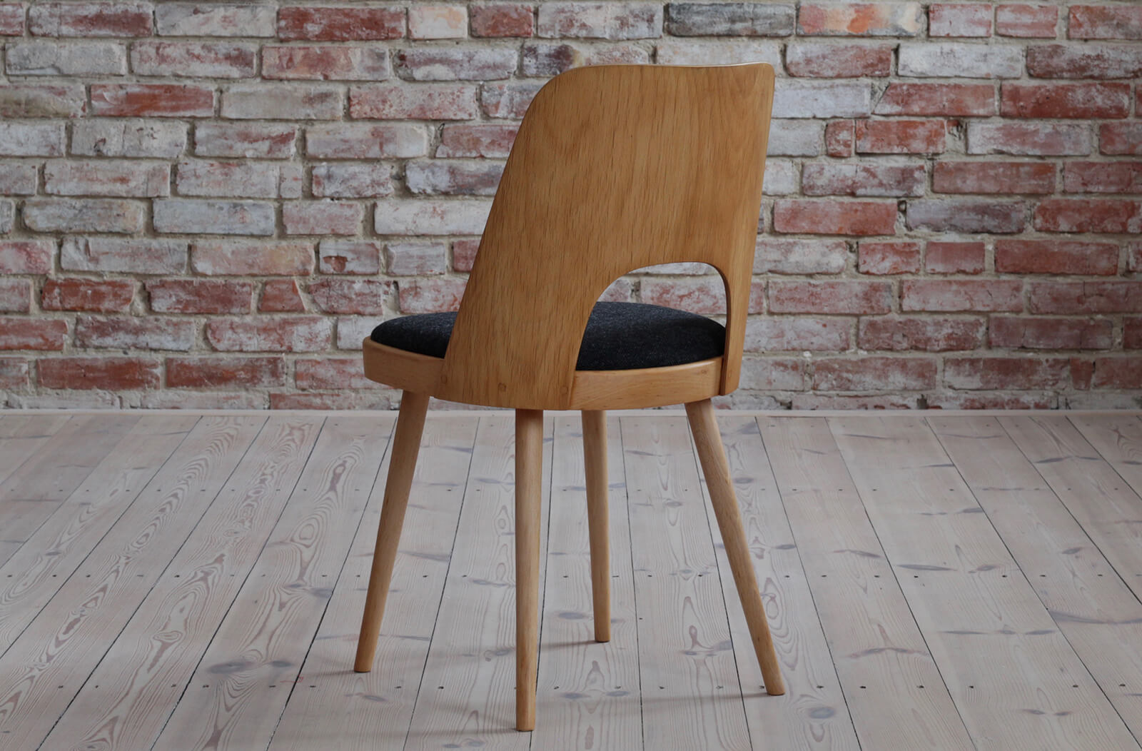 Set of 4 Dining Chairs by Oswald Haerdtl, Reupholstered, Midcentury