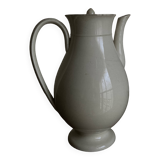 Creil and Montereau neo-classical Directoire coffee pot in fine earthenware circa 1800