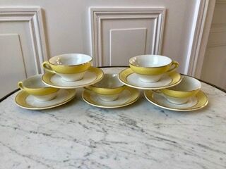 Ensemble de 5 tasses et sous-tasses jaune poussin Moulin des Loups années 50