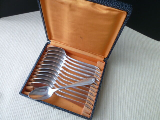 Box of 12 teaspoons in silver metal Apollo Art Deco style