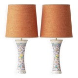 Pair of coloured ceramic table lamps in Art Nouveau style, 1918, with new shades.