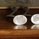 2 bougeoirs zig zag, design Xavier Lust