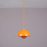 1970s "Flower Pot" hanging lamp by Verner Panton for Louis Poulsen, Denmark