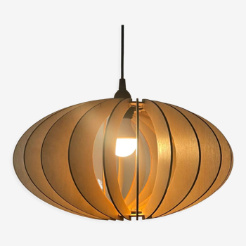 Wood pendant light