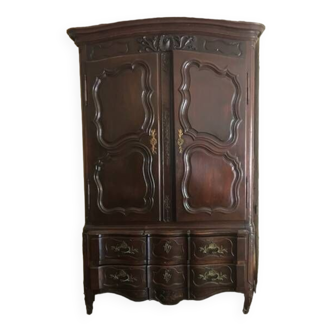 Rustic Louis XV dresser