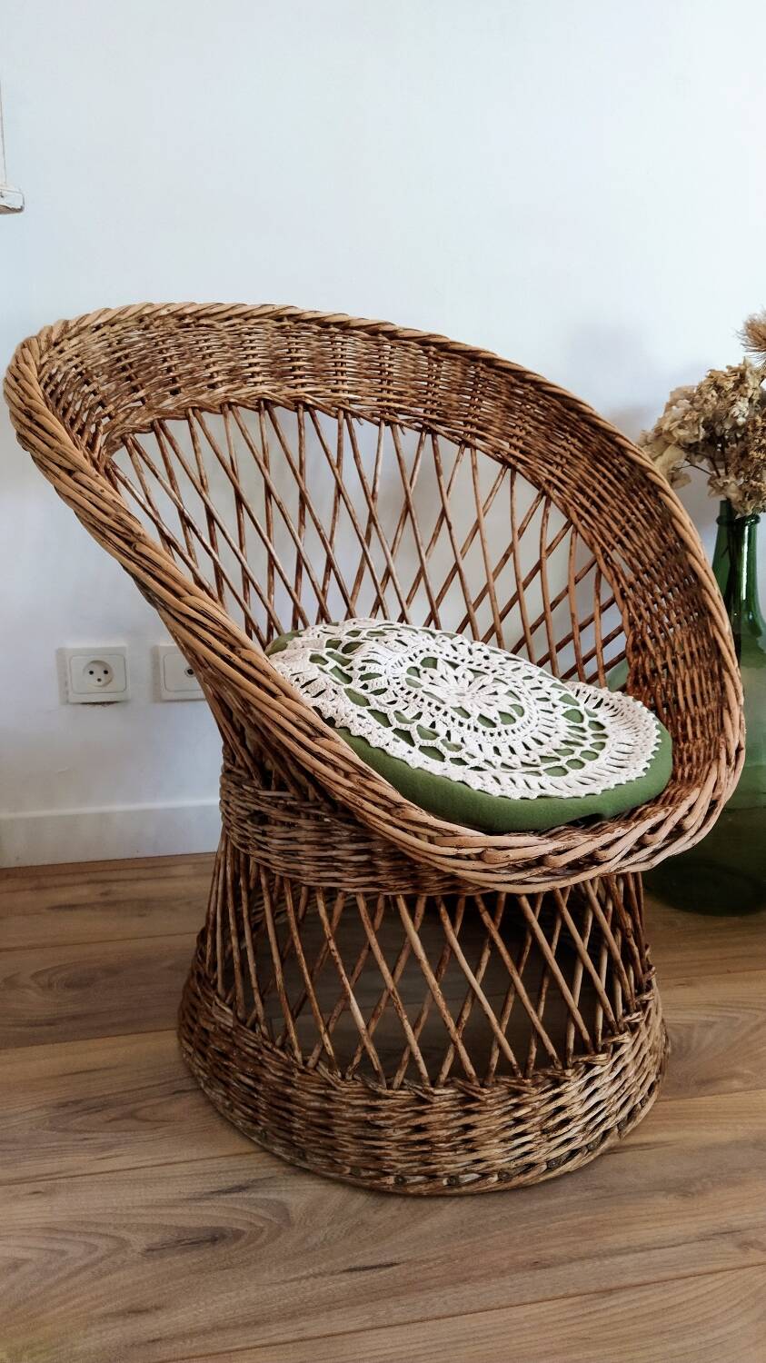 Pair of 70s rattan armchairs