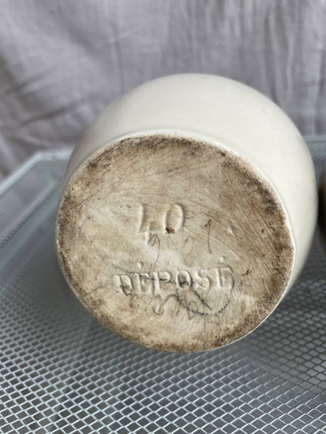 2 st Uzes tarre steel ewers