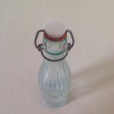 Petite bouteille ancienne