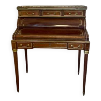 Cylinder desk with a system in mahogany in the Louis XVI style.