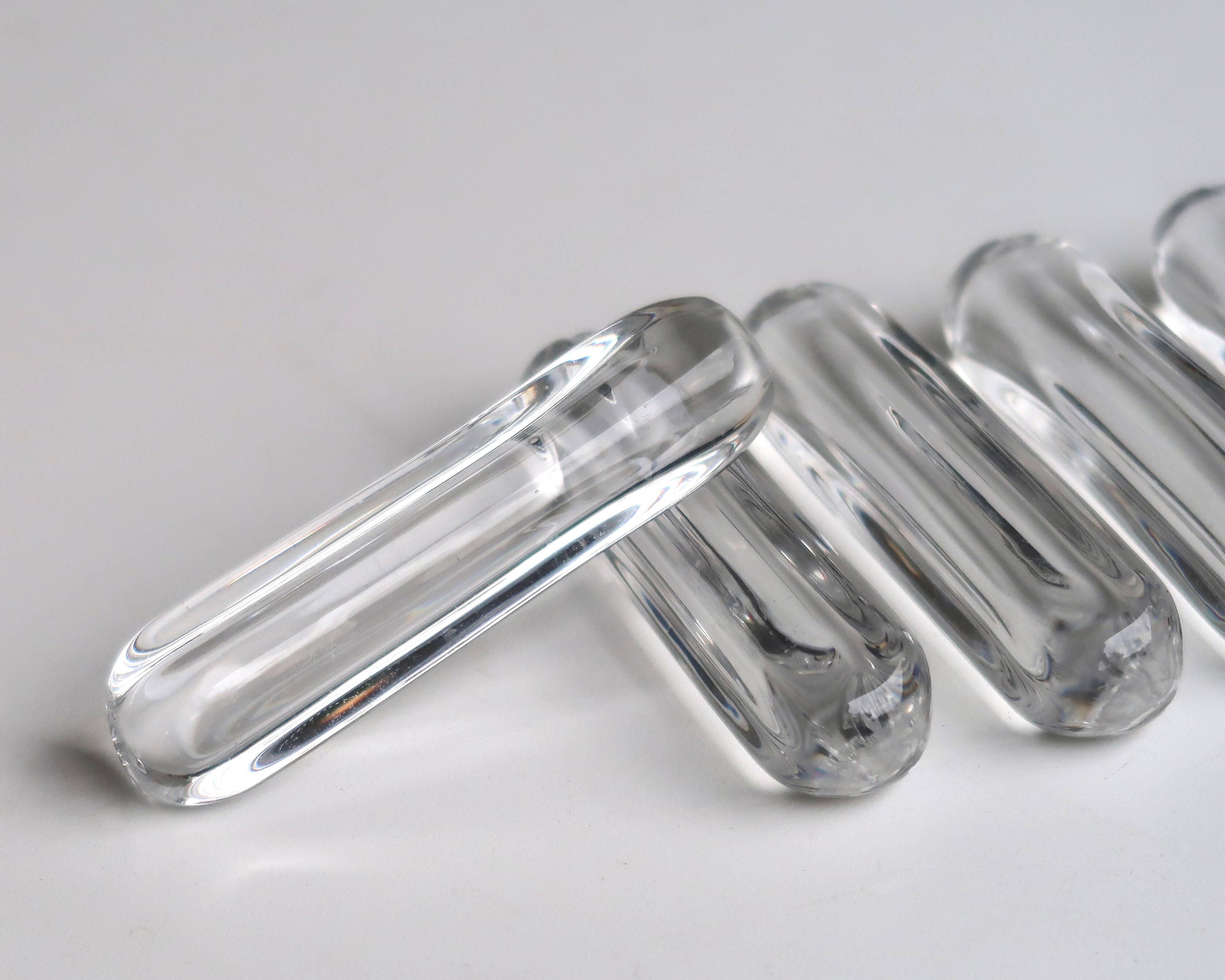 Set of 10 knife rests in a Daum France box, crystal, 1960s.