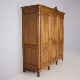 Wardrobe 3 doors Louis XV